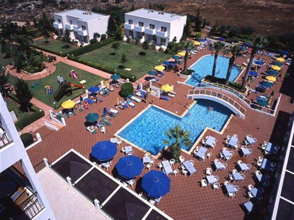 Paramount Hotel Apartments Protaras Dış mekan fotoğraf