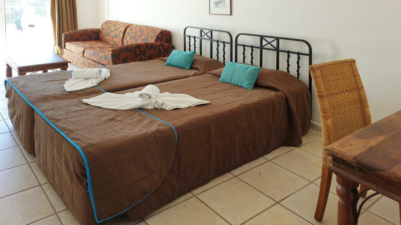 Paramount Hotel Apartments Protaras Dış mekan fotoğraf