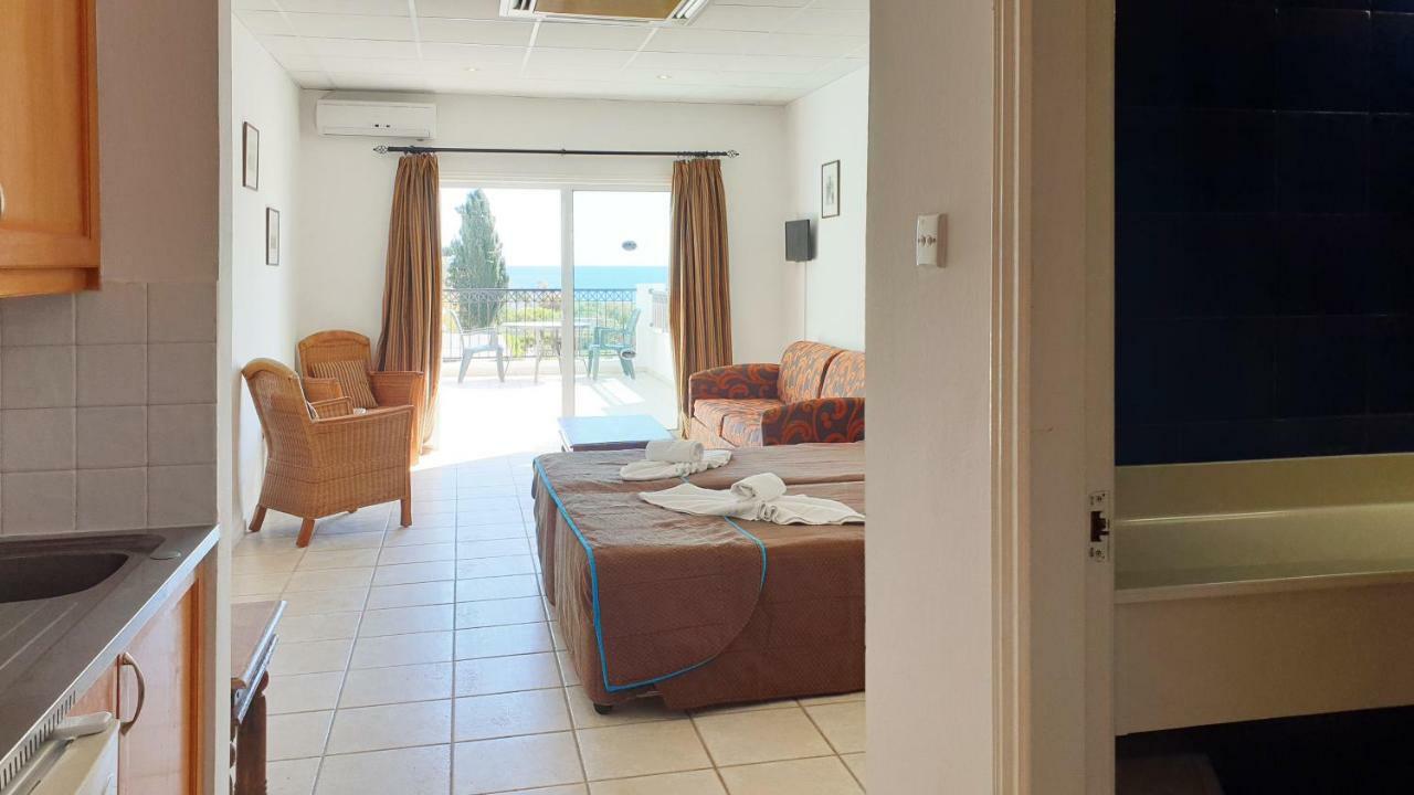 Paramount Hotel Apartments Protaras Dış mekan fotoğraf