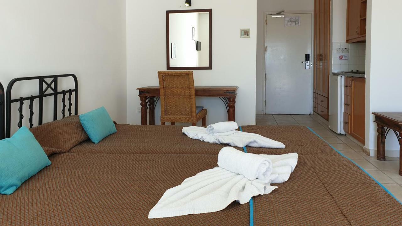 Paramount Hotel Apartments Protaras Dış mekan fotoğraf
