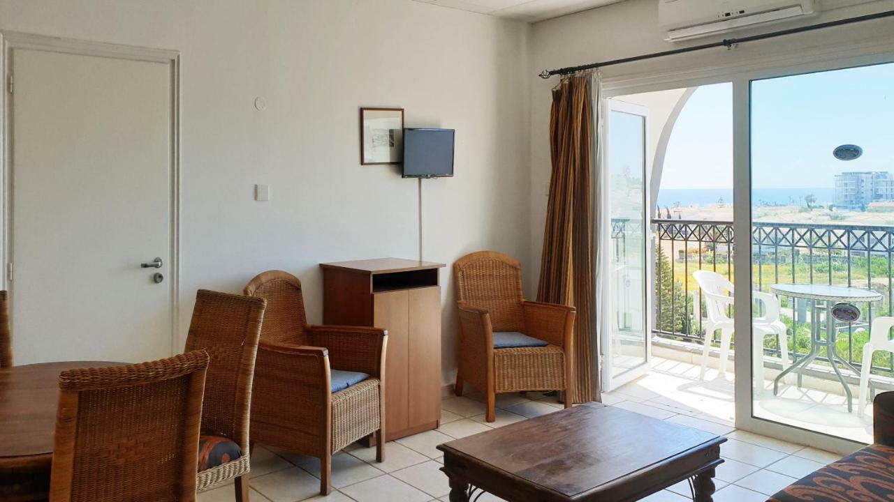 Paramount Hotel Apartments Protaras Dış mekan fotoğraf